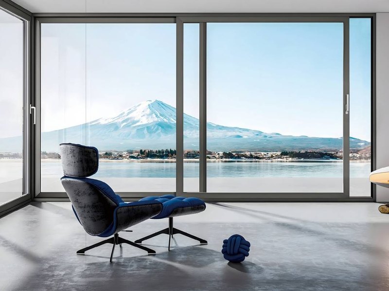 Heavy-Duty Sliding Door